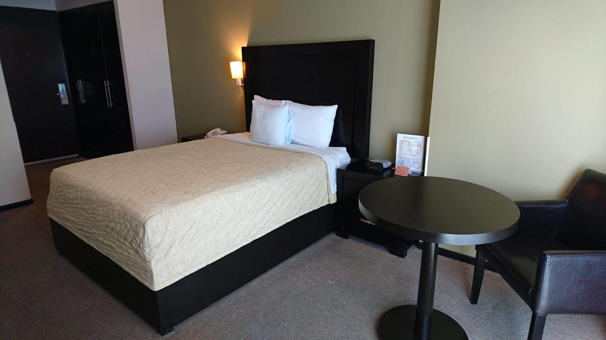 Hotel Nuvo Saltillo Kültér fotó