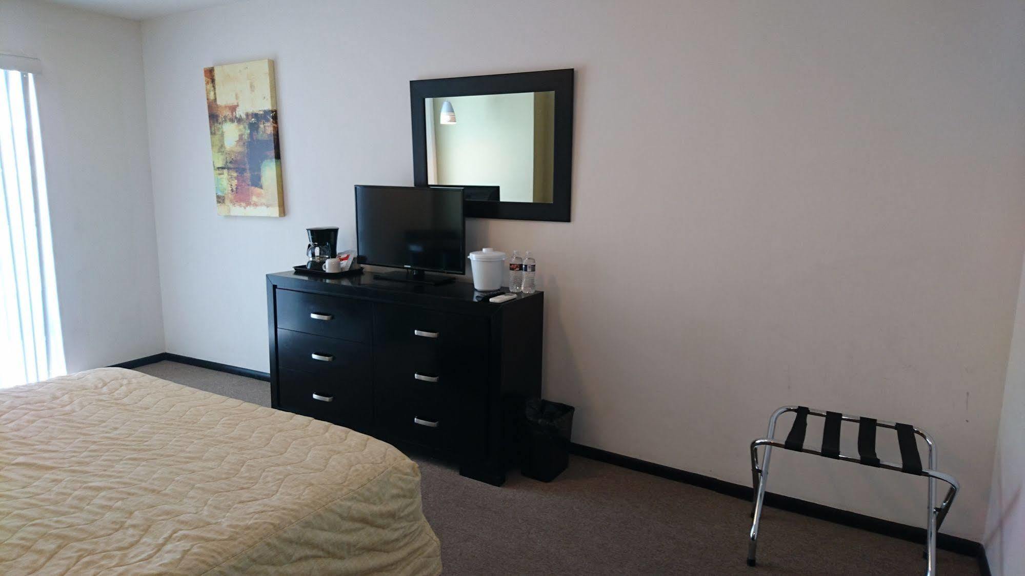 Hotel Nuvo Saltillo Kültér fotó