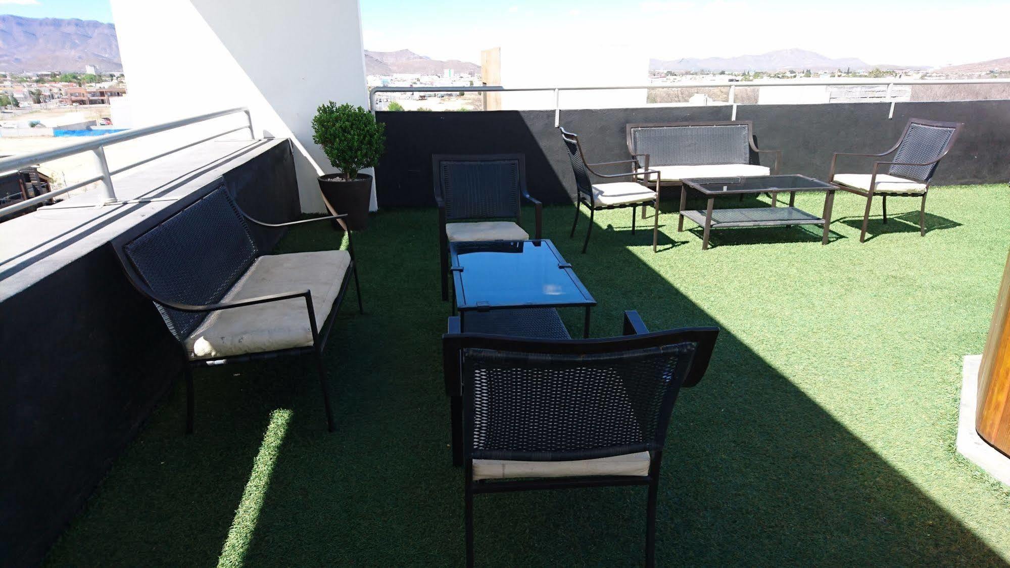 Hotel Nuvo Saltillo Kültér fotó